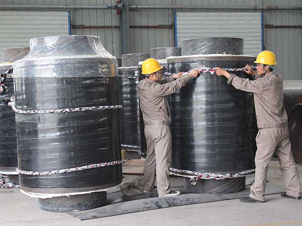 钢套钢保温固定墩（节）